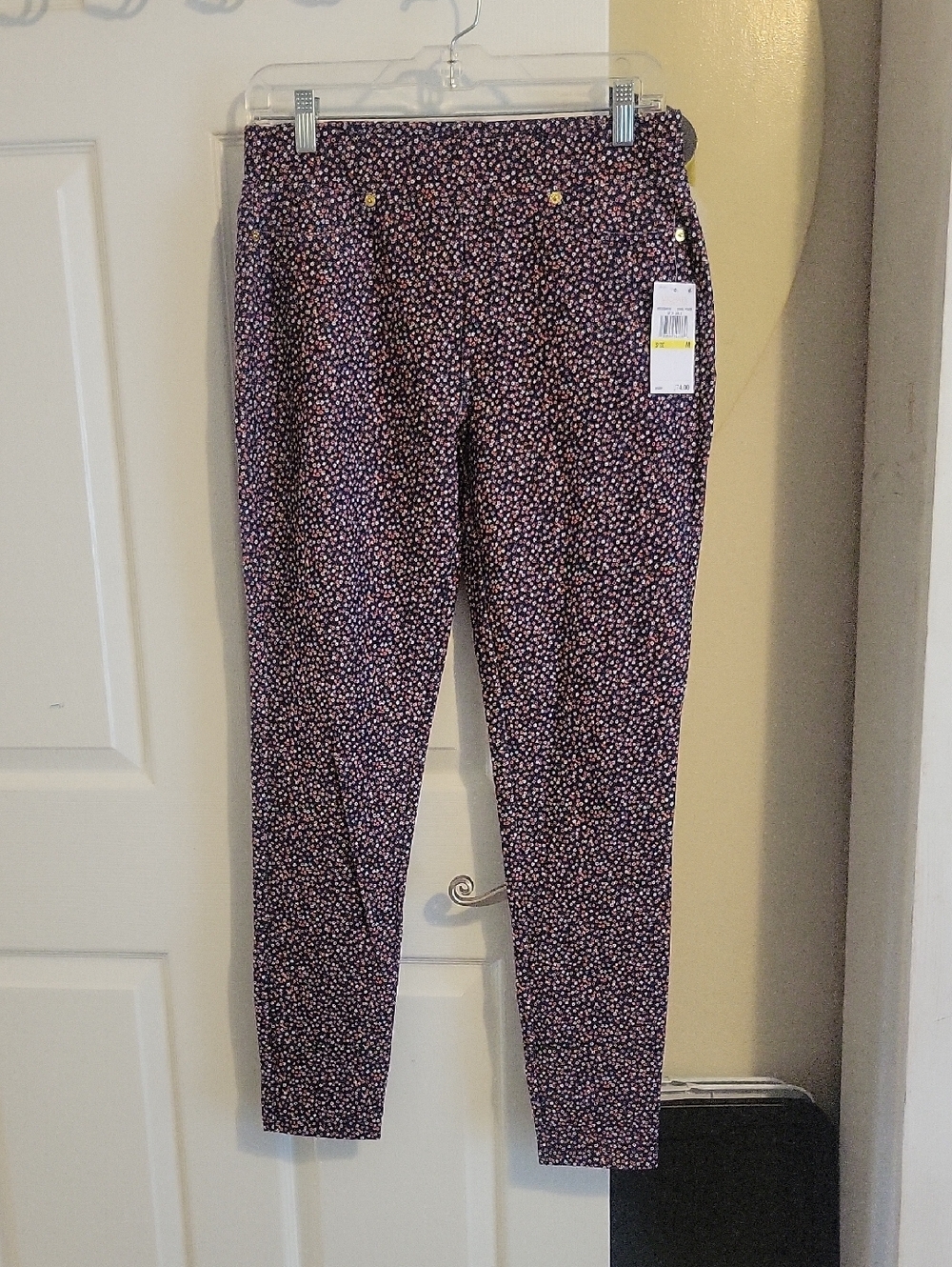 Michael Kors SzM Navy Floral Pants with Coral and Cream Dotsy Print with stretch